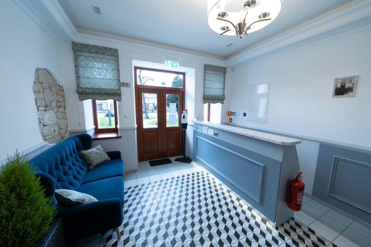 Pensjonat Dominikanski Krasnobród Extérieur photo