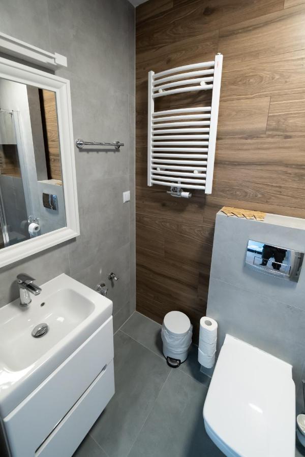 Pensjonat Dominikanski Krasnobród Extérieur photo