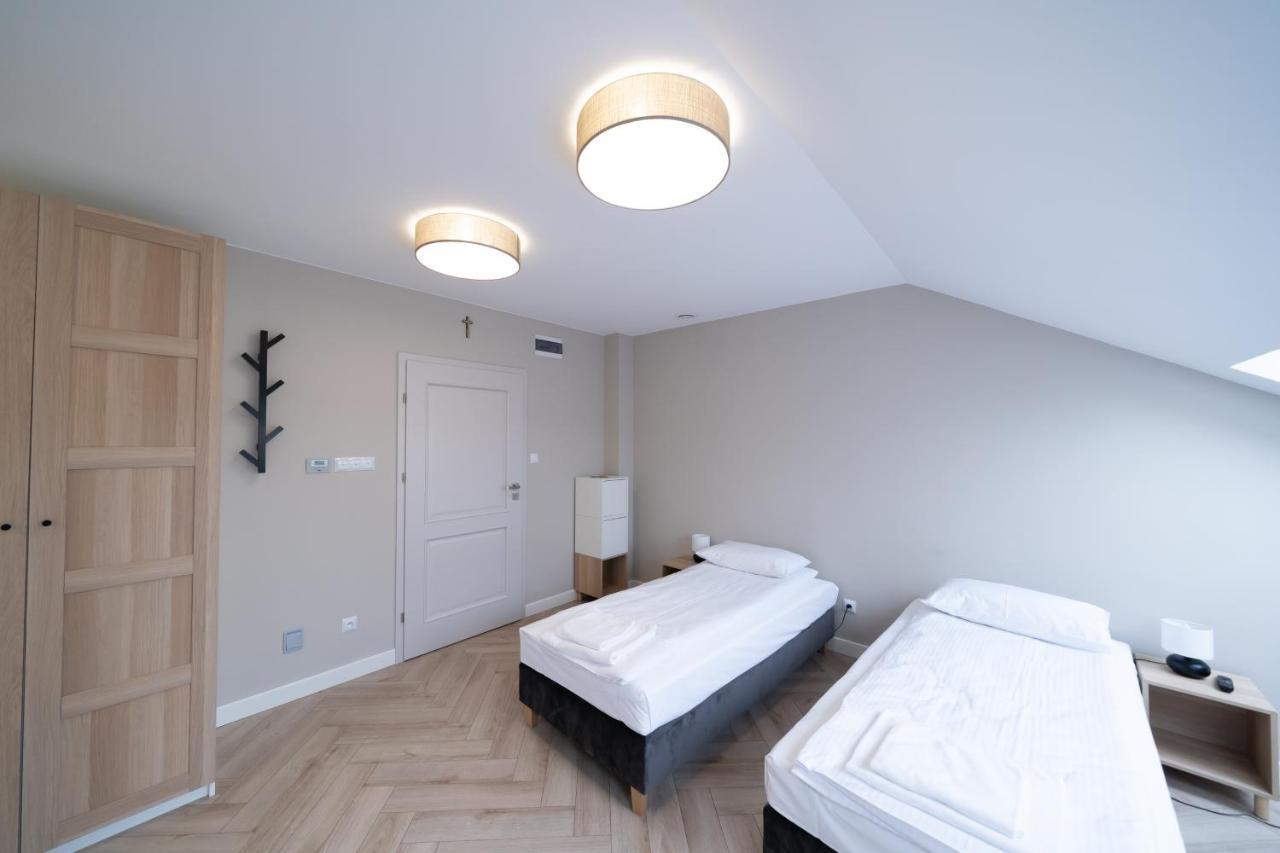 Pensjonat Dominikanski Krasnobród Extérieur photo
